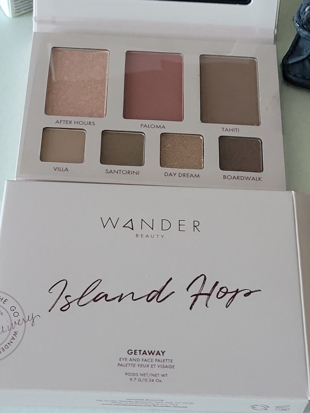 Wander Beauty Island Hop Getaway Palette - Pink, Champagne & Warm Brown Shades